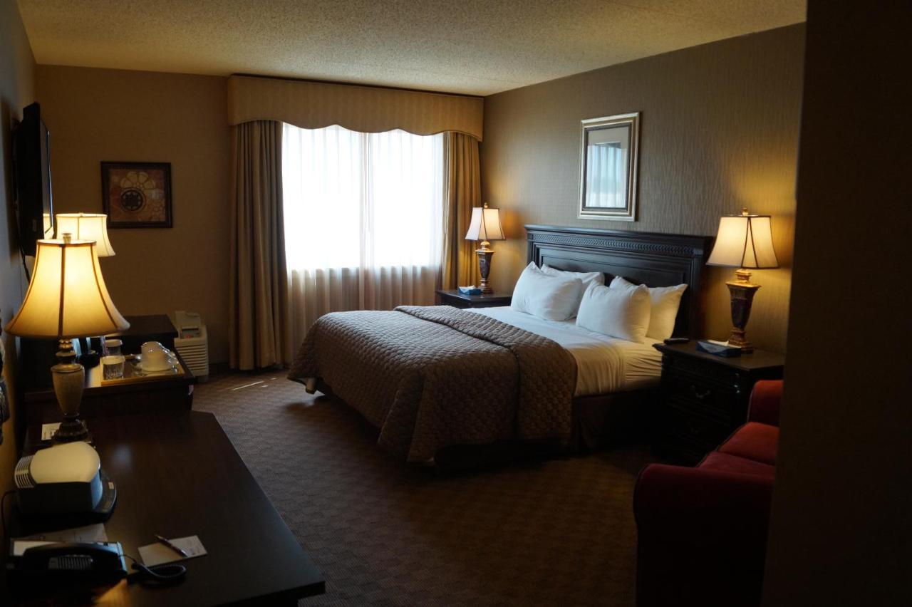 Salvatores Grand Hotel Williamsville Exterior foto