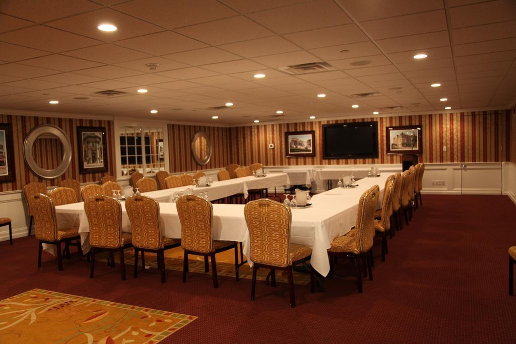 Salvatores Grand Hotel Williamsville Exterior foto